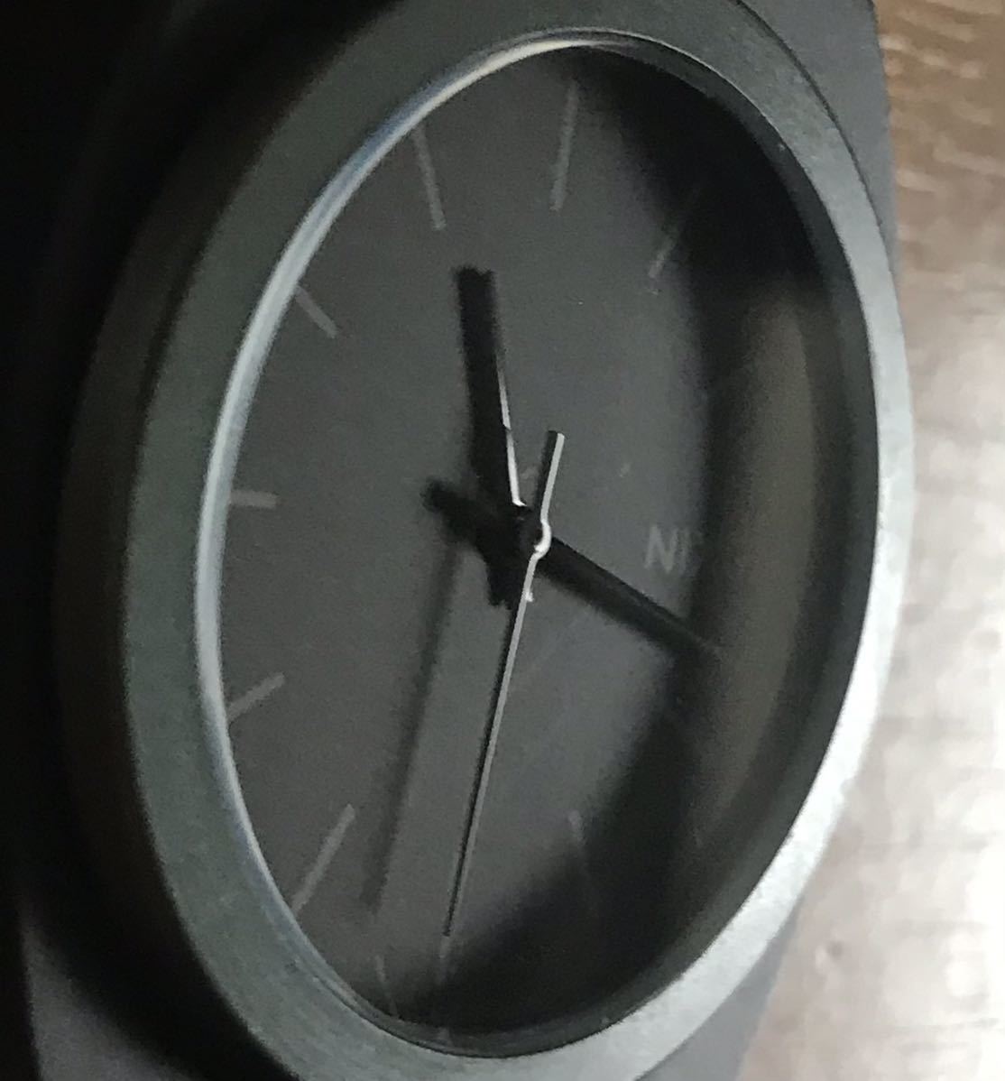 209-0339 NIXON ニクソン　メンズ腕時計　ラバーベルト　クオーツ　黒　ブラック　TIME TELLER P タイムテラー　電池切れ 動作未確認_画像4
