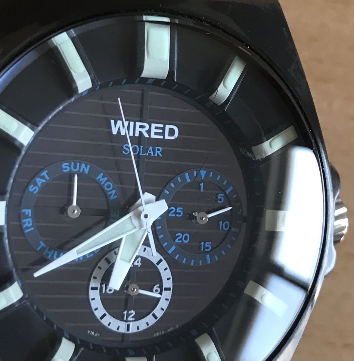 177-0357 SEIKO セイコー WIRED ワイアード　メンズ腕時計　革ベルト　ソーラー　黒　ブラック　V14J-0BD0 動作確認済み_画像3