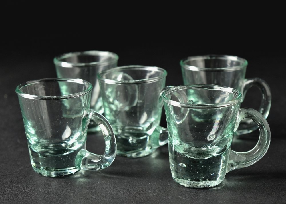 【蔵c7247a】工芸ガラス　小さなグラス　ミルクピッチャー　デミタスカップ　5客　検）倉敷ガラス気泡ガラス