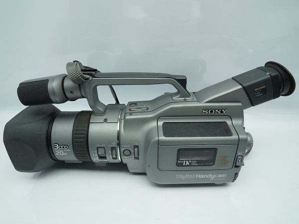 ★ビデオカメラなど★Panasonic/SONY/Victor/Canon/SHARP/ 等 計:15点まとめ【ジャンク品】29424_画像2