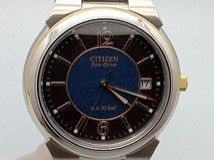 CITIZEN ソーラー腕時計 E111-S027179 ベルト約20cm黒・ネイビー文字盤 箱付き