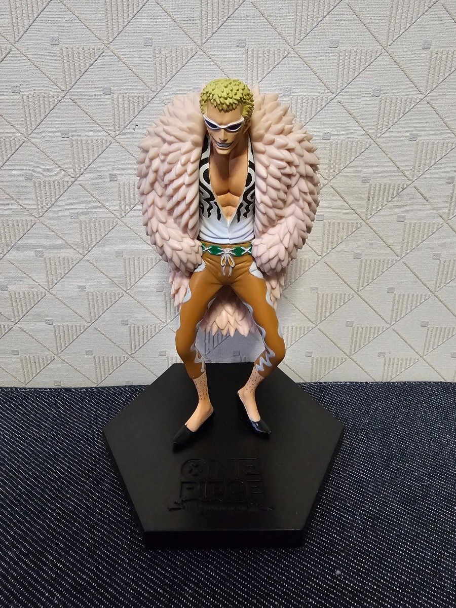 ONE PIECE　ワンピース　DX王下七武海フィギュア　全8体セット