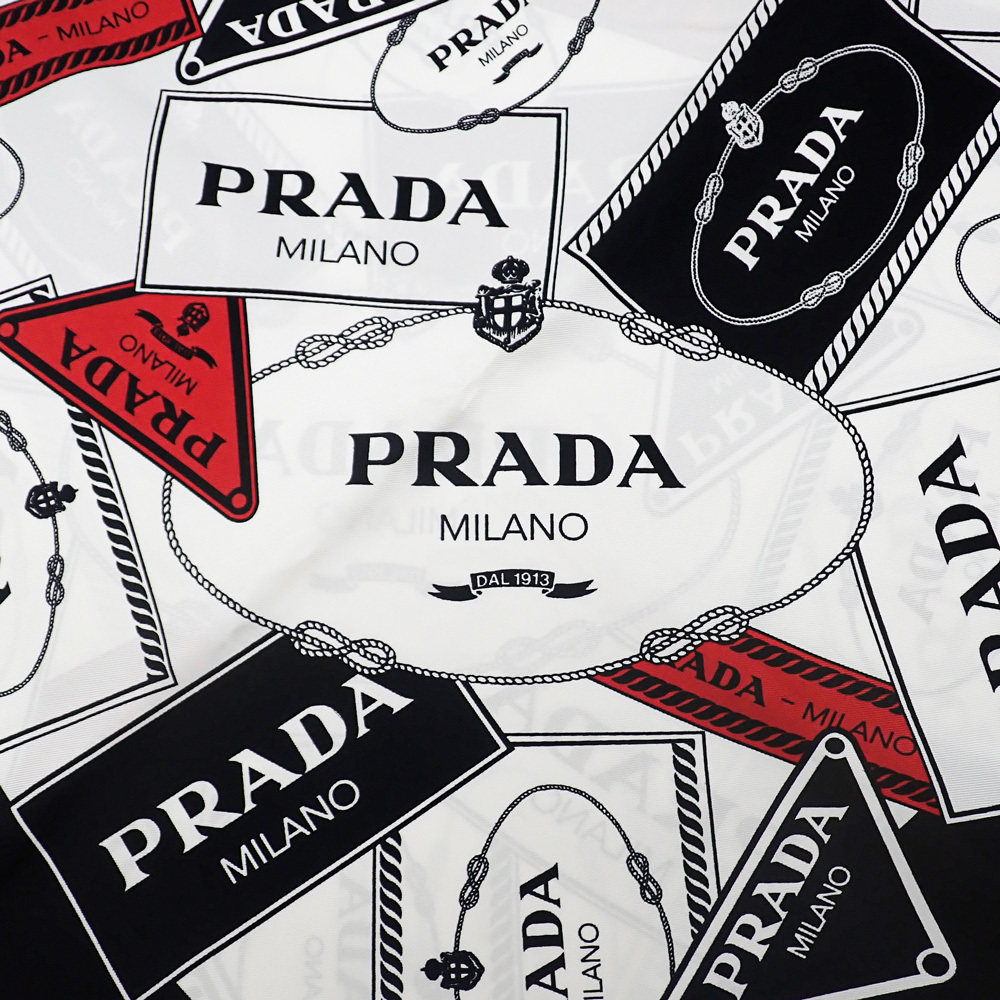  не использовался товар PRADA Prada tsu il квадратное шарф 1FF001 черный белый шелк Logo рисунок большой размер 