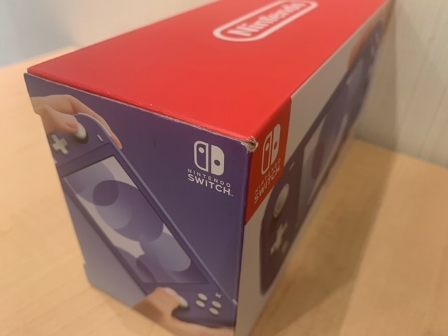 1円～!! NINTENDO switch Ｌｉｔｅ 任天堂 スイッチ ライト HDH-S-BBZAA Ｂｌｕｅ 箱 ダメージあり 2024年 1月4日 購入 未使用品 1-2_画像3