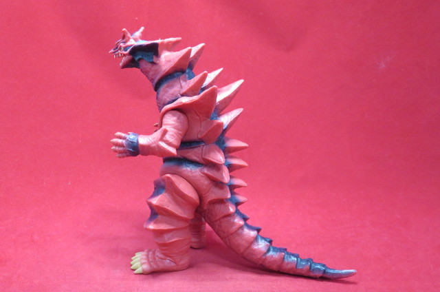 モンスアーガー ウルトラマンダイナ 大怪獣タグ版 2007 ソフビ USED 同梱可【US51124012】_画像2