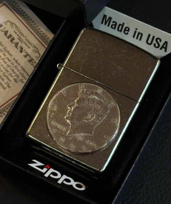 ★USA直輸入 ZIPPO ジョン F ケネディー John Kennedy 大統領 コイン 貼り JFK ケネディーコイン J.F.K ライター ジッポー メタル bv629_画像1