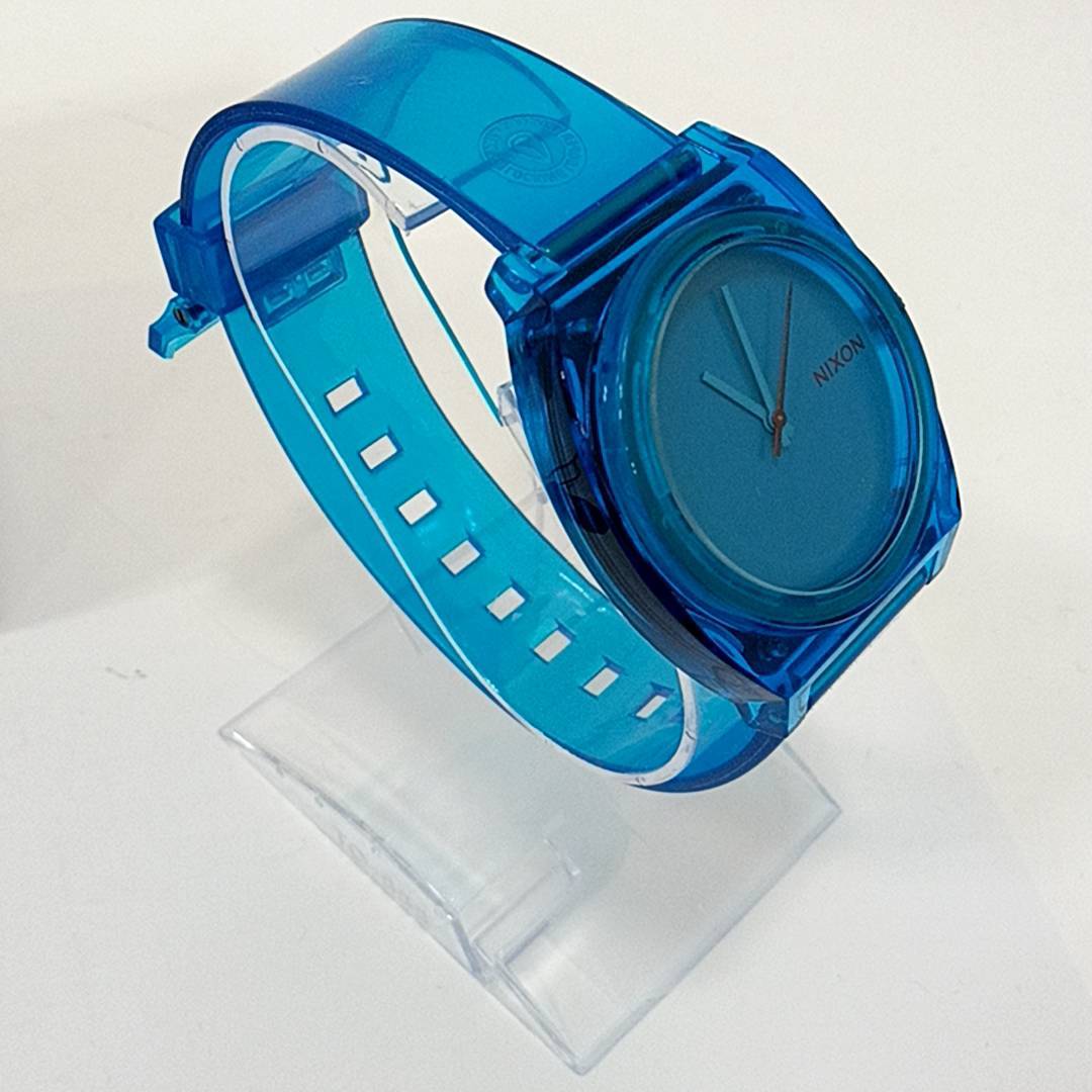 #9898 ニクソン NIXON タイムテラー 腕時計 箱付き 青 ブルー A119 1781 クオーツ quartz メンズ レディース　不動品_画像3