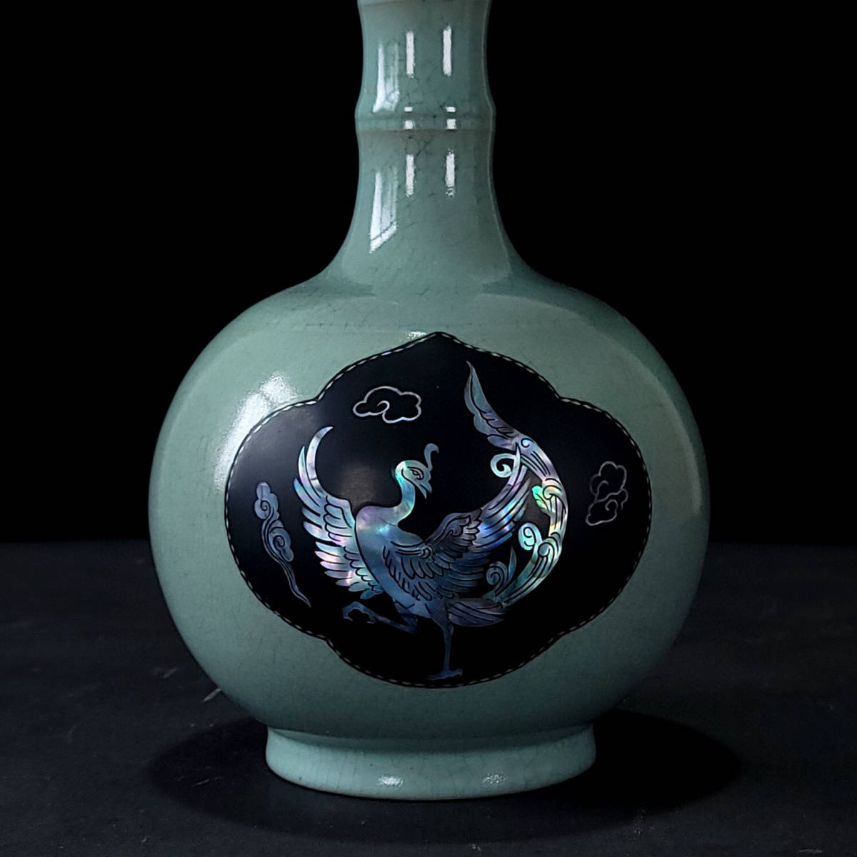 館蔵珍品 宋 古陶瓷品 汝窯 貝殼嵌 云鳳紋 長頸竹節瓶』置物 賞 館蔵珍品 宋 古陶瓷品 汝窯 貝殼嵌 云鳳紋 長頸竹節瓶』置物 賞