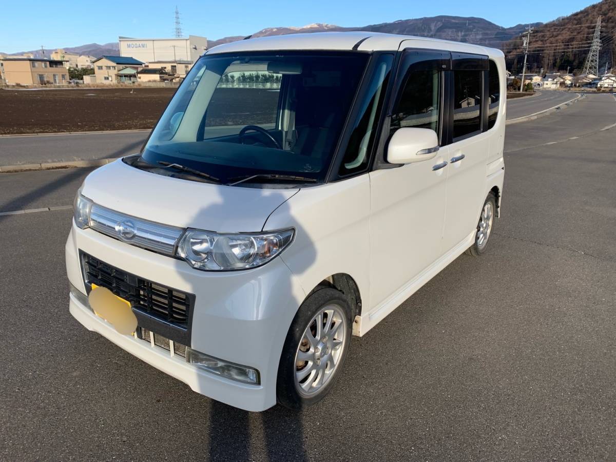 個人出品　車検付き　ダイハツ　タント　カスタム　4WD ターボ　パワースライドドア　L385S _画像2