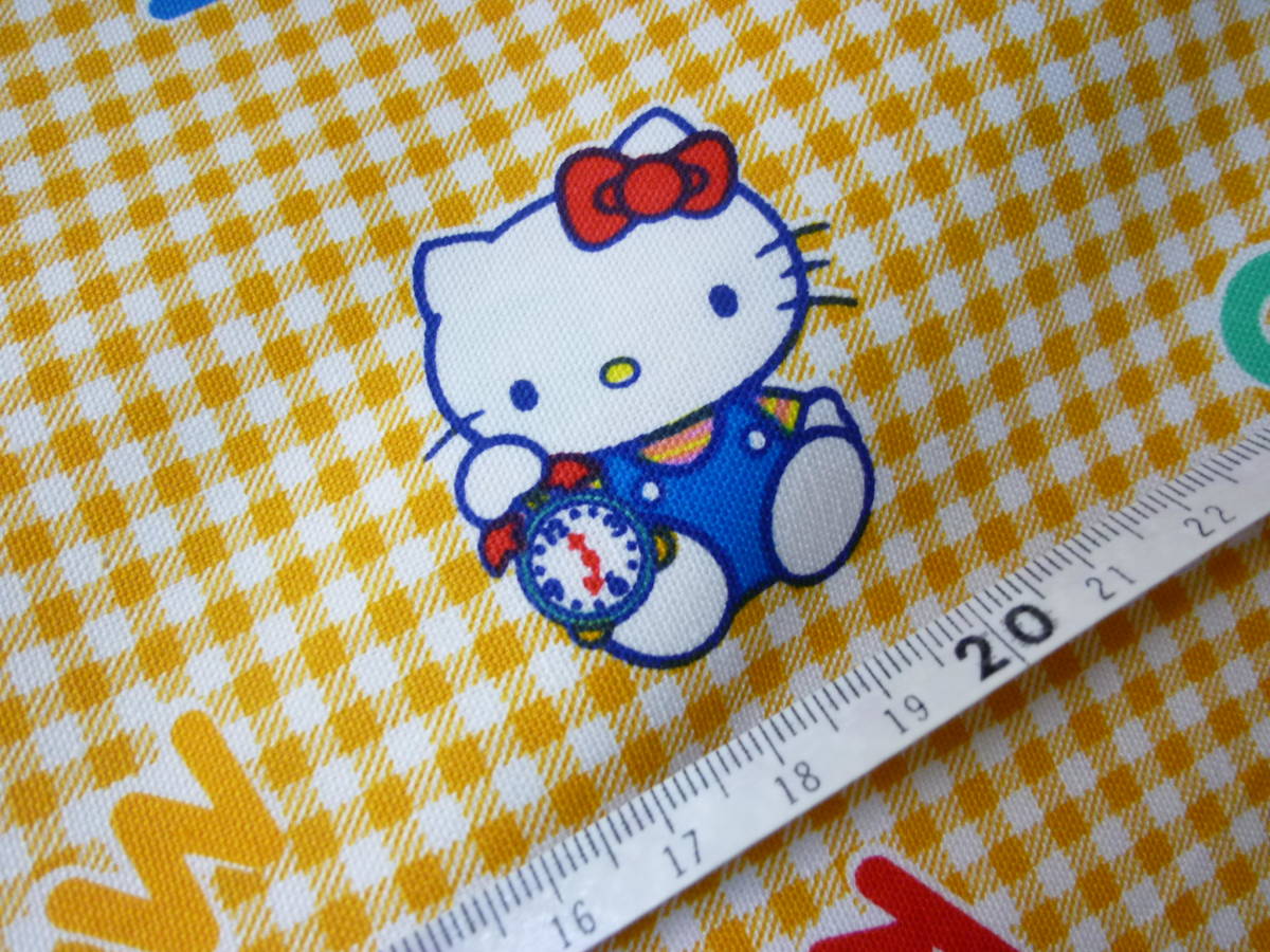 KT88★SANRIO’1976. '1987当時物　ハローキティ　生地　約102ｃｍＸ212ｃｍ　_画像5