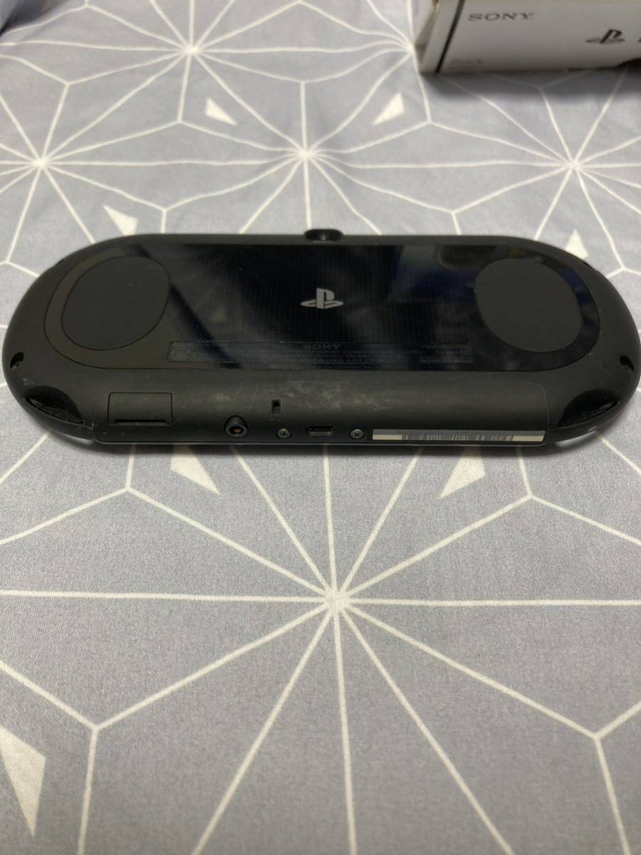 美品 動作 SONY ソニー PSVITA PCH-2000 ブラック Vita Wi-Fiモデル 初期化済 外箱付 説明書付 h2w73_画像5