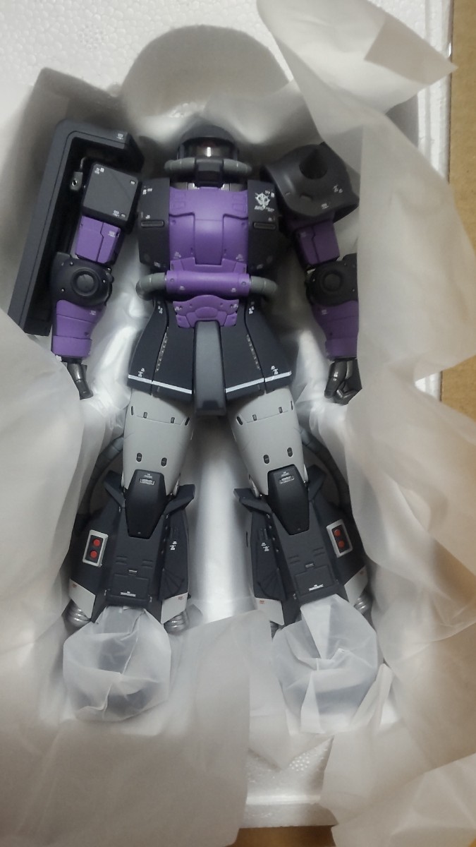 バンダイ GFF METAL COMPOSITE 高機動型ザクII MS-06R-1A 黒い三連星仕様 メタルコンポジット_画像4