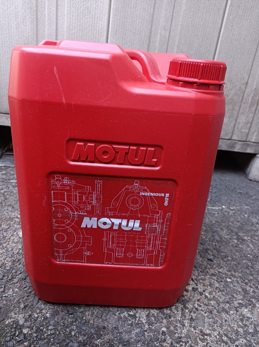 空きポリタンク　MOTUL_画像1