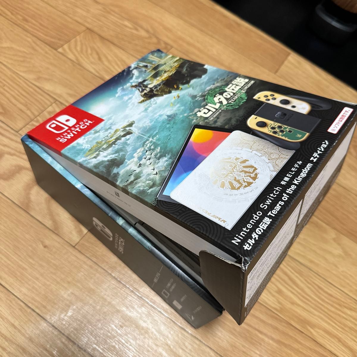 【箱のみ！】Switch Pro ゼルダの伝説 Tears of the kingdom エディション 空箱