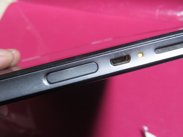 ジャンク Lenovo IdeaPad Tablet A1 2228 タブレット 7型　黒　不動 10-6151_画像4