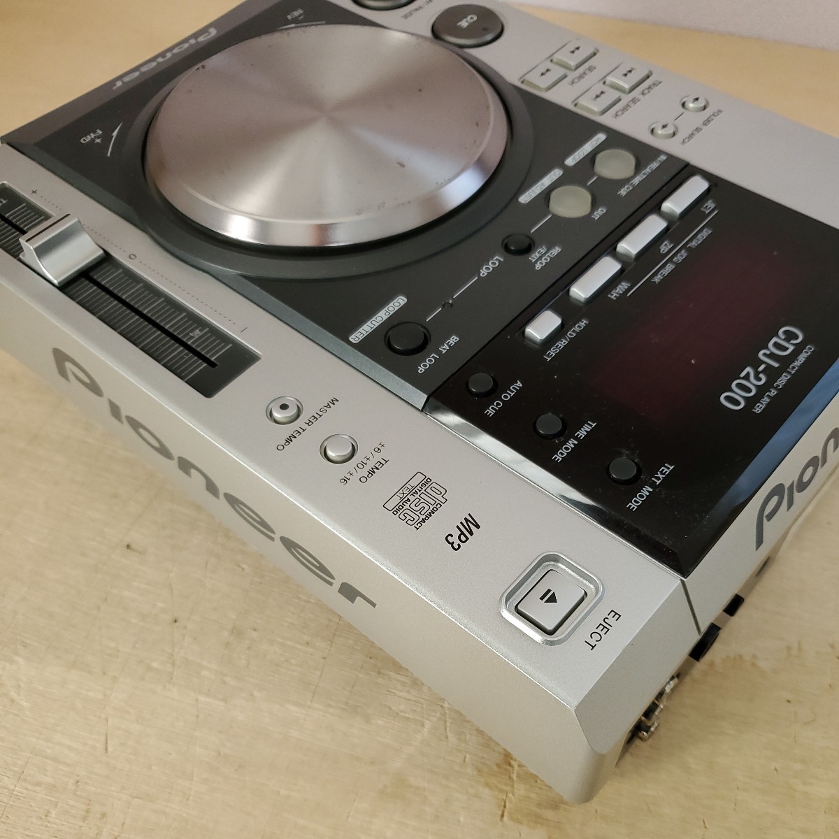 CDJ Pioneer パイオニア DJ テーブル　CDJ-200 ジャンク品　取り出しに難あり　機能は問題なさそうだが不明　使い方分からず_画像10