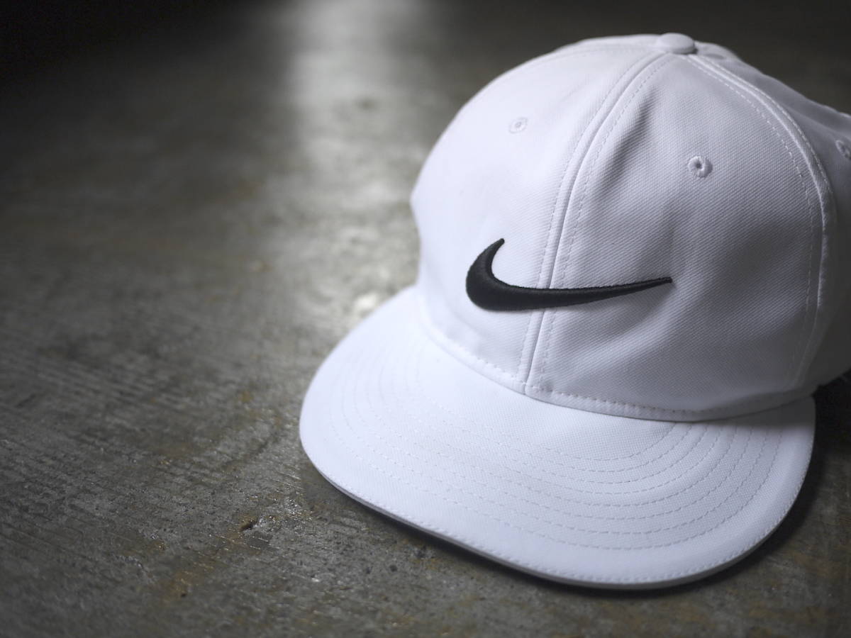 Используется/Nike Swoosh Cap White Dri-Fit/3D-вышивка логотип сетка/гольф/тренажерный зал