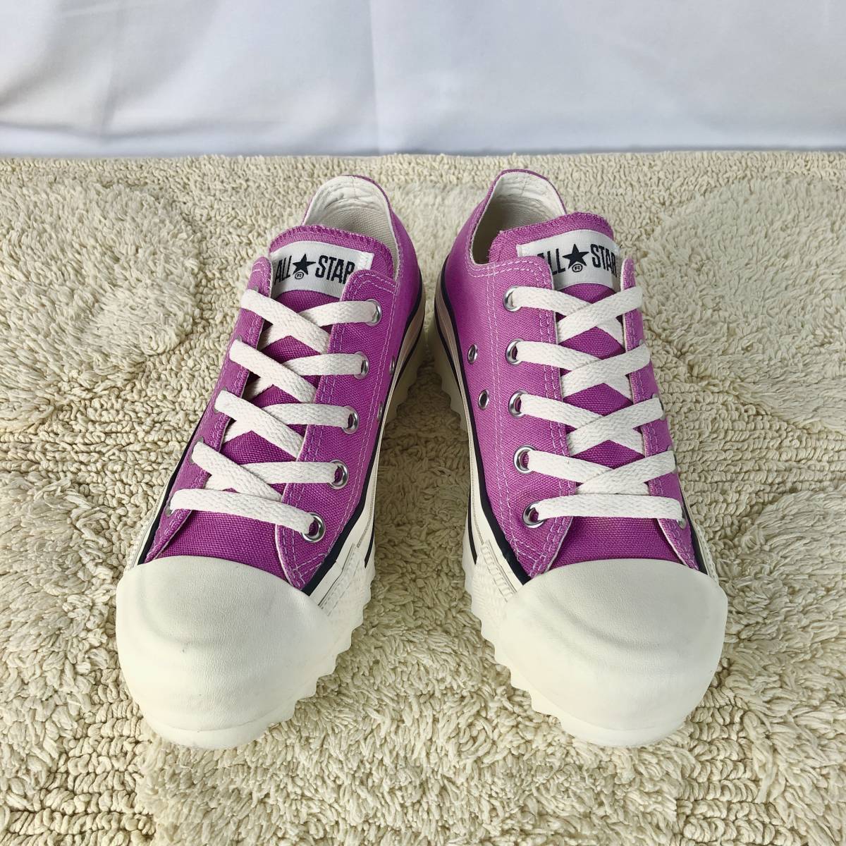 ★CONVERSE★23.0cm ローカットスニーカー コンバース ALL STAR LIGHT BT SHARKSOLE OX レディース ピンク 厚底 スニーカー トレンド S555