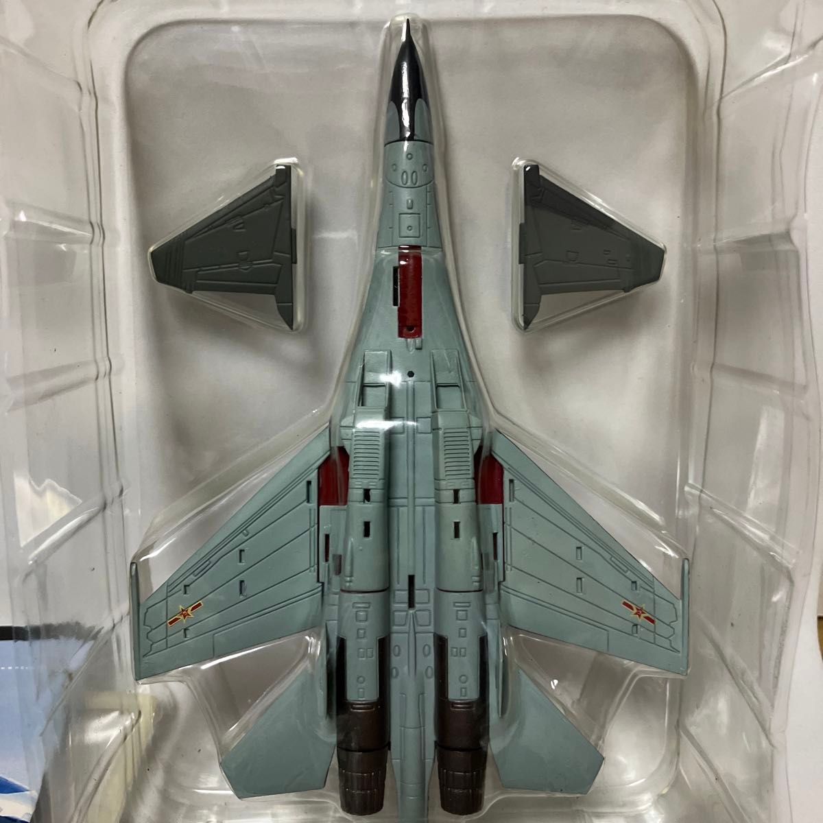 Su-27 フランカー 1/144 中国空軍 カフェレオ 世界の主力戦闘機 カフェレオ Jウィング監修 J-11 殲11