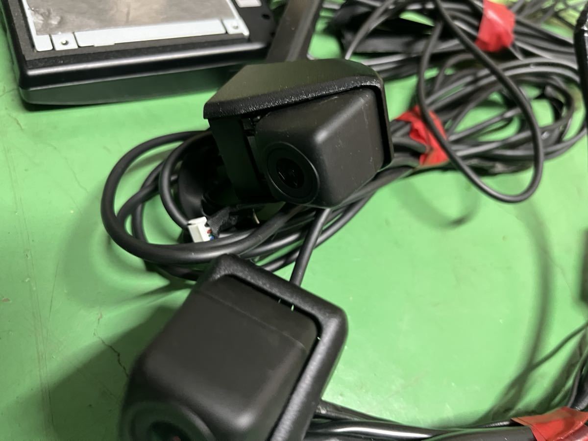 トヨタ純正 ドライブレコーダー DRD-H68 スマートフォン連携タイプ 2カメラ ドラレコ　_画像4