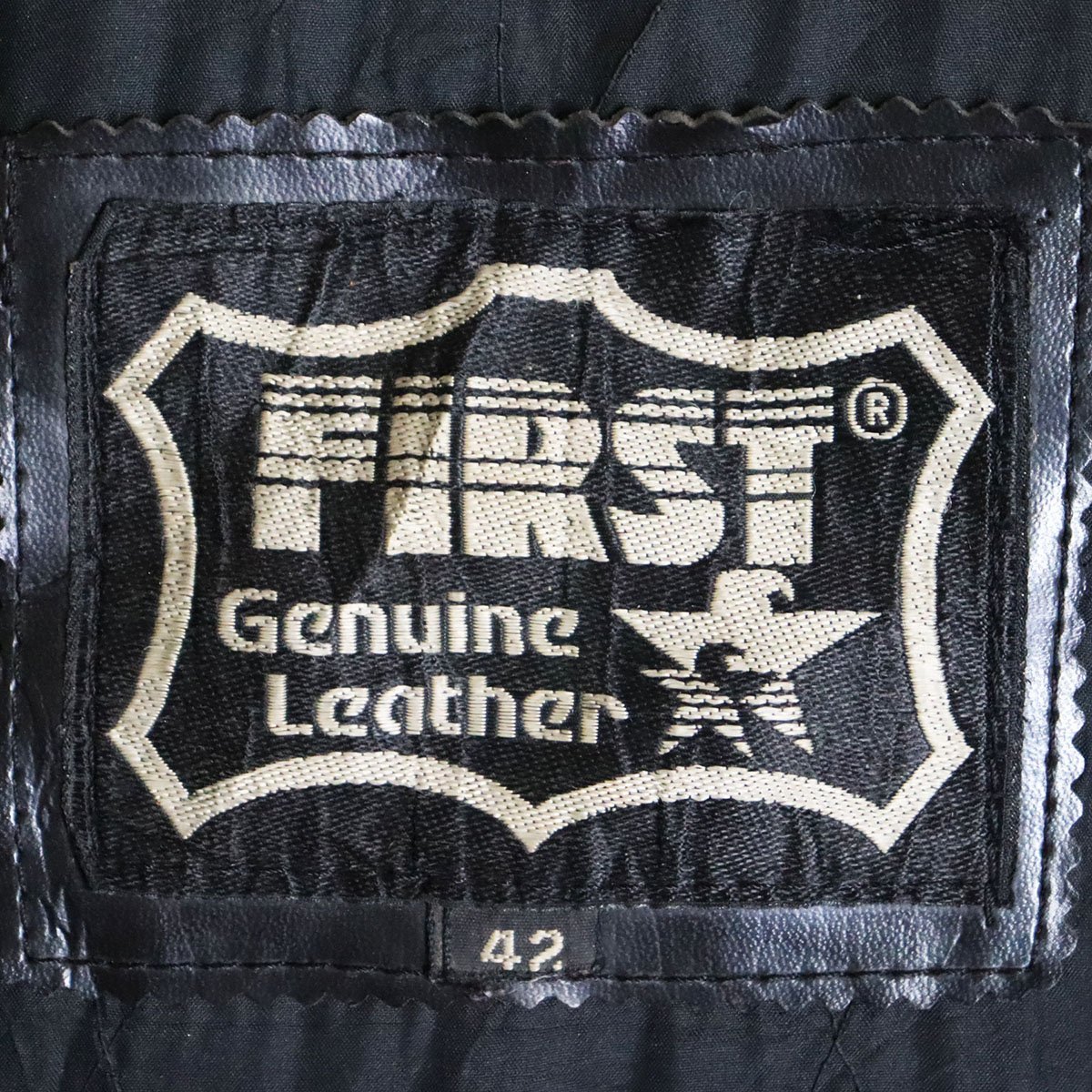 ?1S/s5.17-2　FIRST Genuine Leather　ダブルライダース　本革　レザージャケット　革ジャン　皮ジャン　バイカー　42　ブラック　古着_画像5