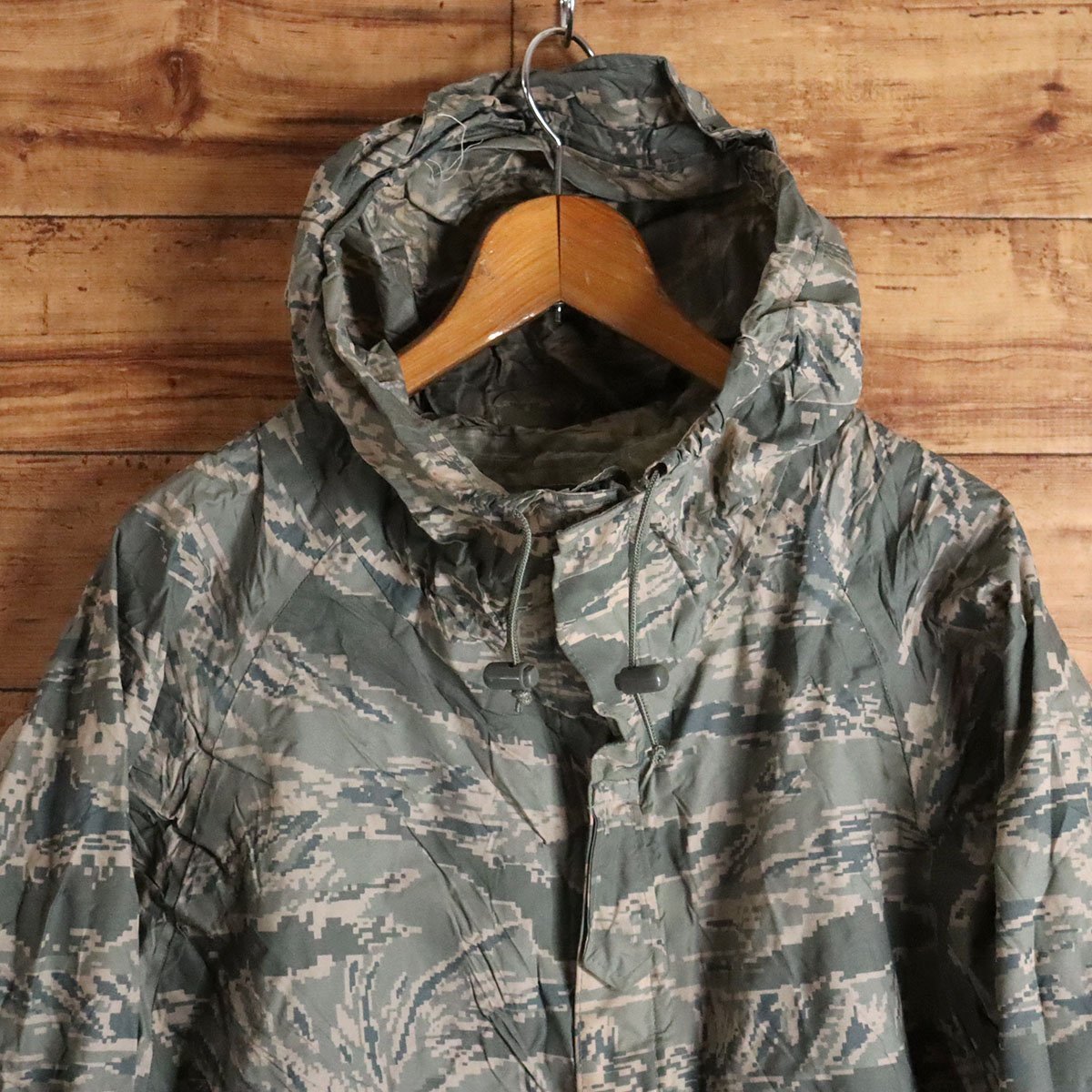 A4S/R1.26-1　米軍 US ARMY ORC Industries/Improved Rainsuit Parka デジタルタイガーカモ レインパーカー ミリタリージャケット XS 古着_画像2