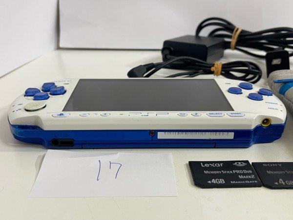 動作確認済　詳細は説明欄に記載　SONY　PSP　3000　プレイステーションポータブル　本体　ホワイト　ブルー　17_画像5