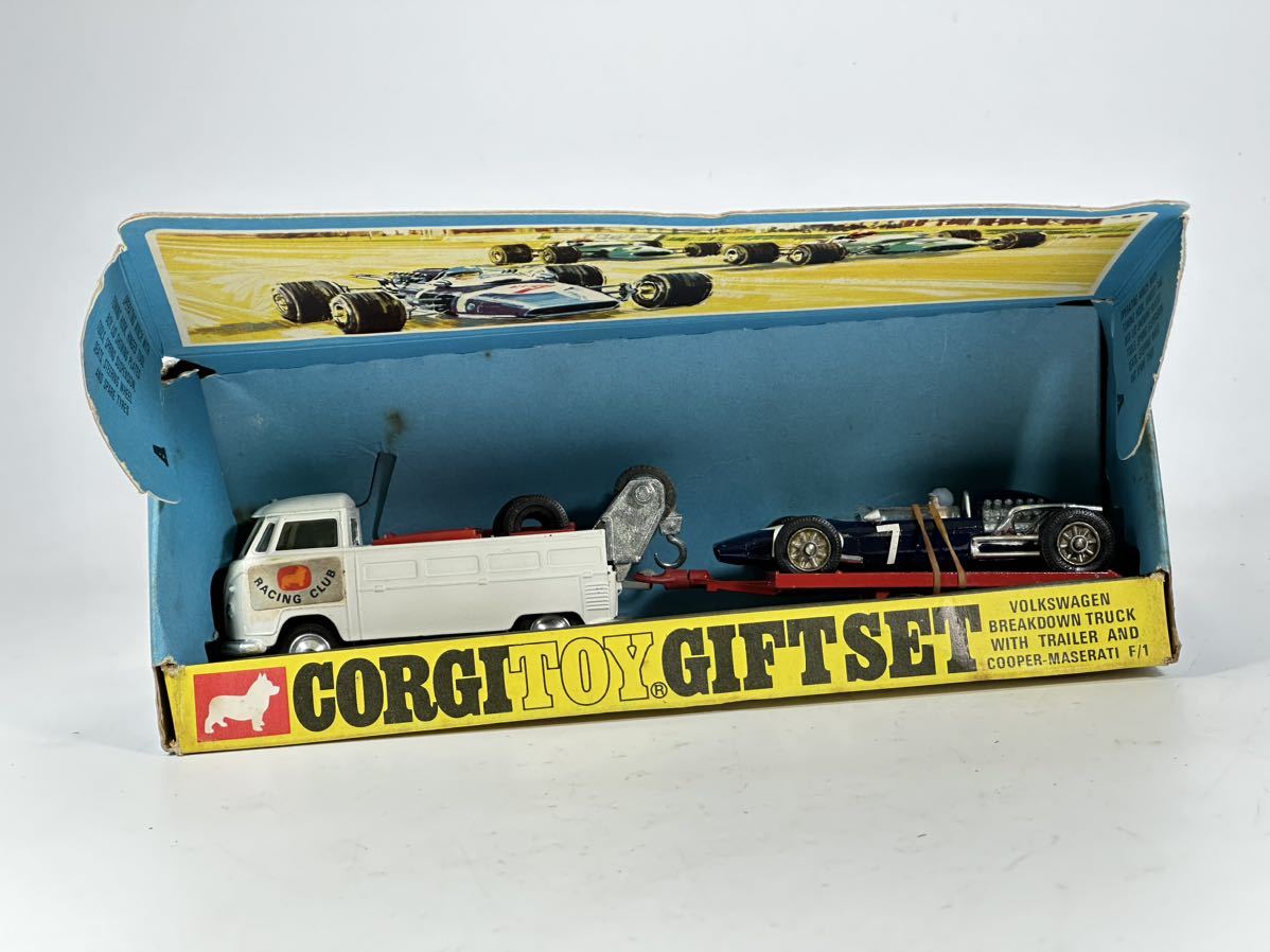 (s513) CORGI TOY GIFT SET6 VOLKSWAGEN TRUCK WITH TRAILER&COOPER-MASERATI F/1 コーギーギフトセット ミニカー 当時物 _画像9