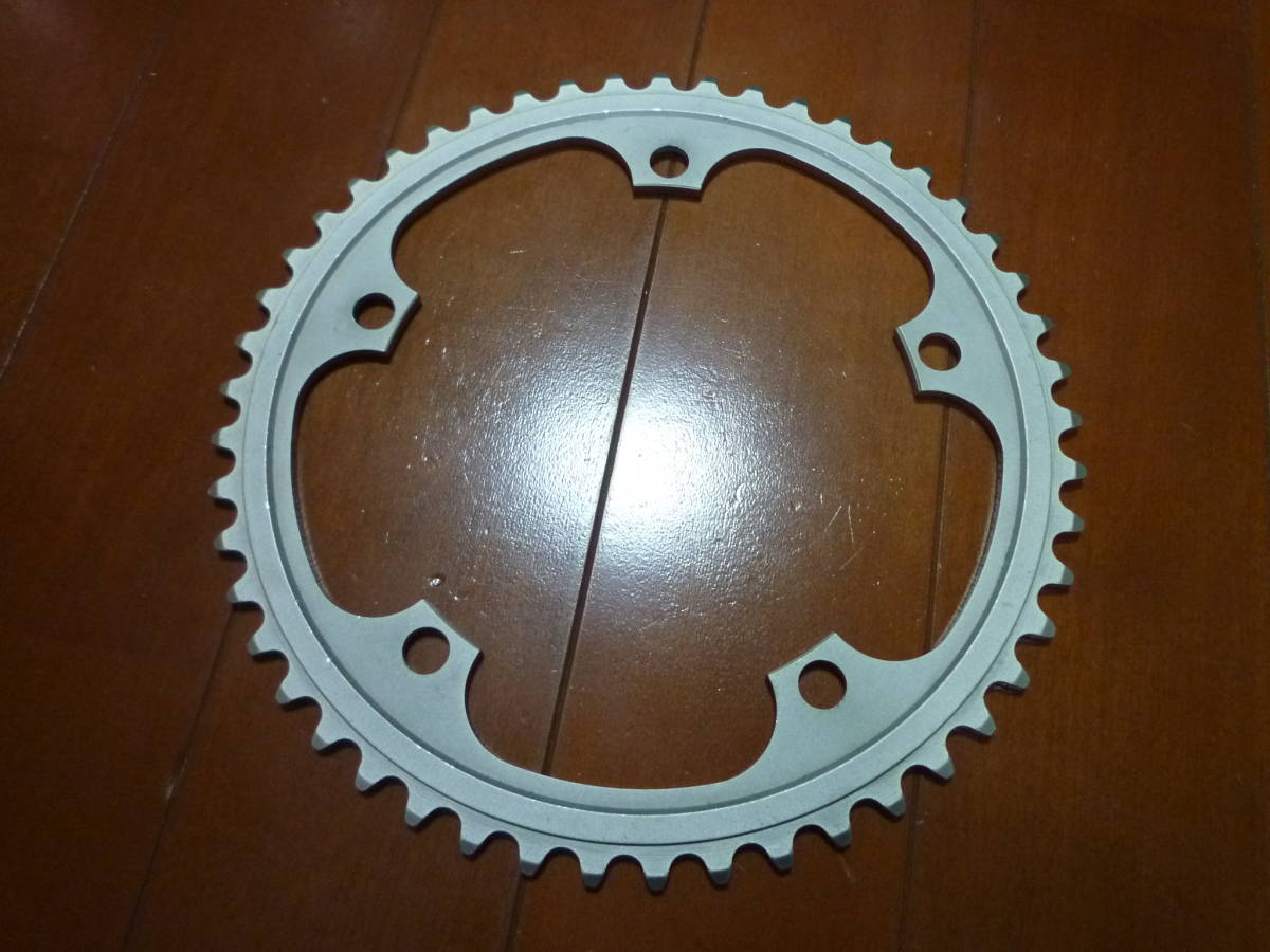 レア稀少 sugino75 49T ゴールド/チタンカラー PCD144 ピスト レア稀少 sugino75 49T ゴールド/チタンカラー PCD144 ピスト