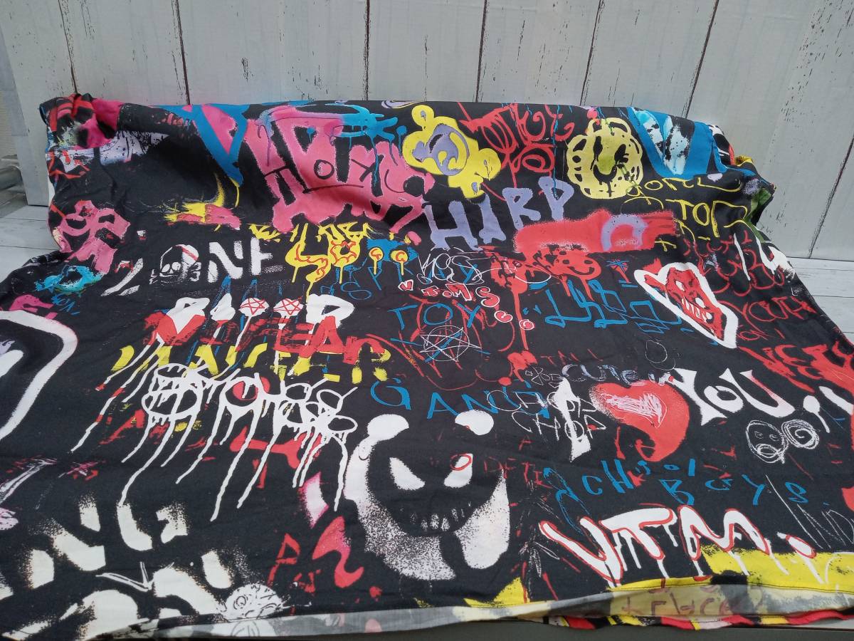 VETEMENTS ヴェトモン GRAFFITISHIRT グラフィティオーバーシャツ UE52SH560B 長袖シャツ メンズ size M ブラック マルチカラー 店舗受取可の画像8