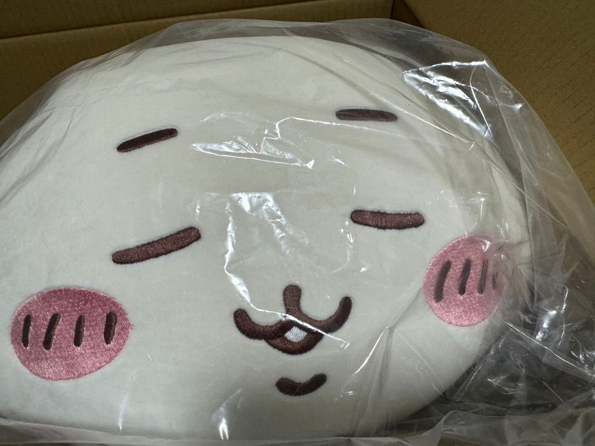 ちいかわ マシュマロみたいな寝そべり 抱きぬいぐるみ ハチワレ ちいかわ マシュマロみたいな寝そべり 抱きぬいぐるみ ハチワレ