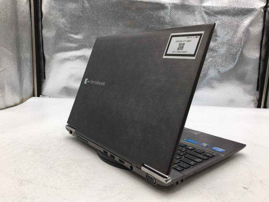 TOSHIBA/ノート/SSD 128GB/第2世代Core i5/メモリ2GB/2GB/WEBカメラ有/OS無-240110000726307_天板　M