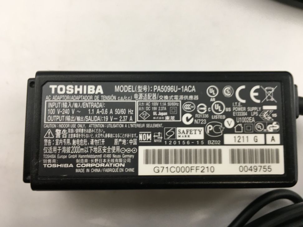 TOSHIBA/ノート/SSD 128GB/第4世代Core i5/メモリ4GB/4GB/WEBカメラ有/OS無-231215000682719_付属品 1