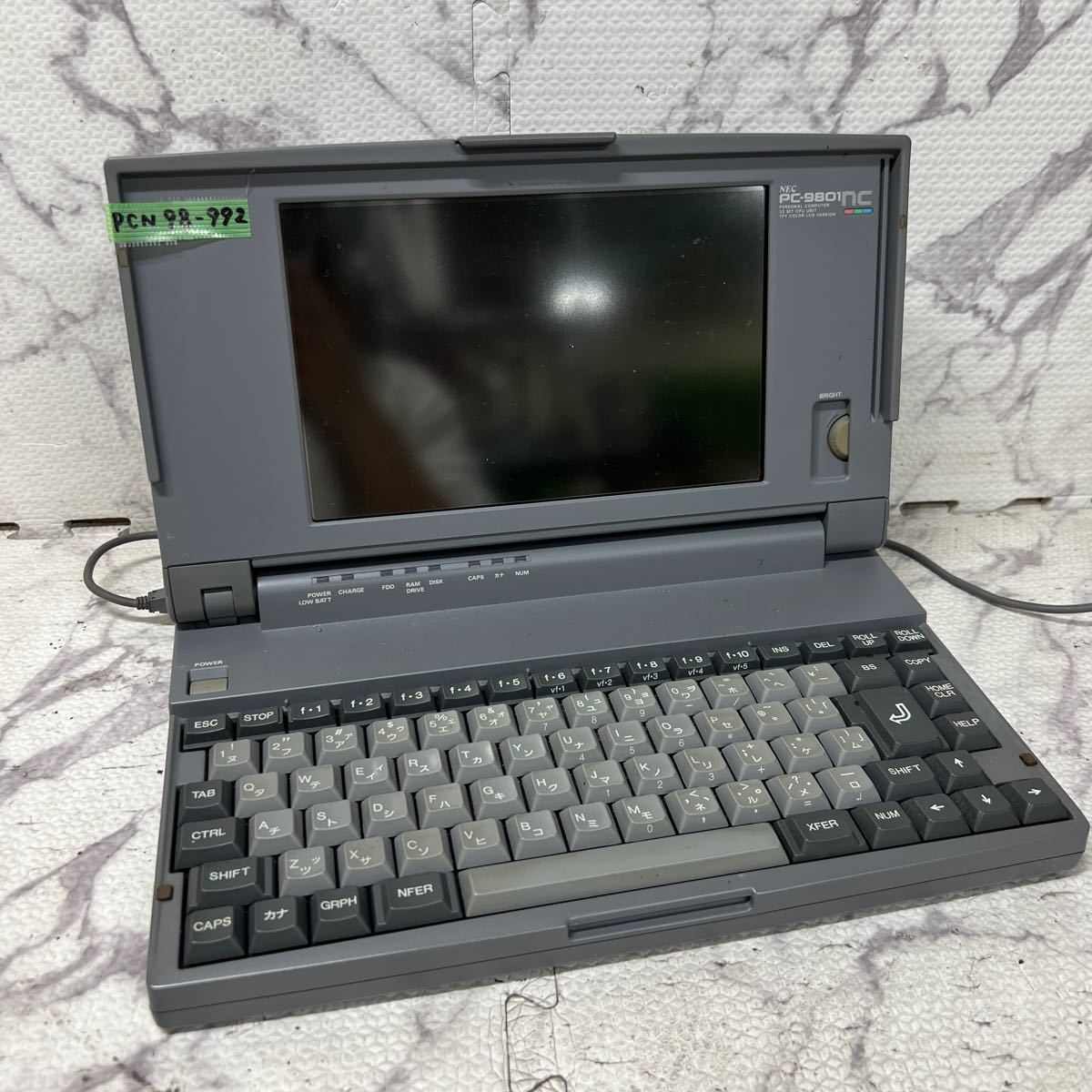 PCN98-992 激安 PC98 ノートブック NEC PC-9801NC 通電不可 ジャンク_画像1