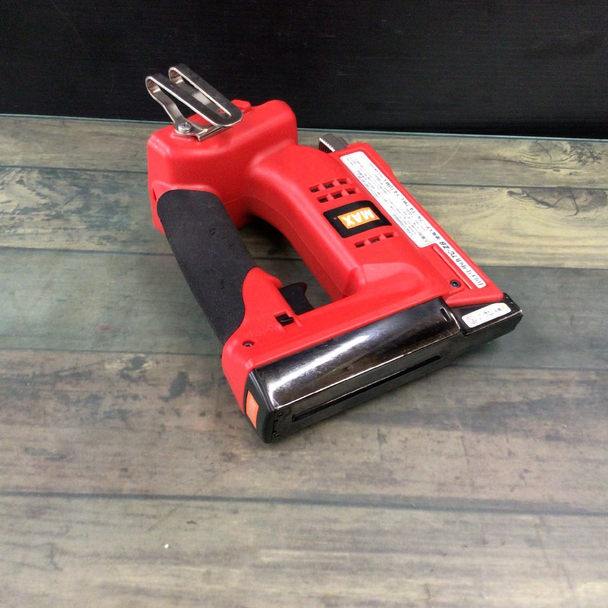 【中古品】 マックス 14.4V　10mm　充電式タッカ TG-ZB 【代引きOK】_画像3