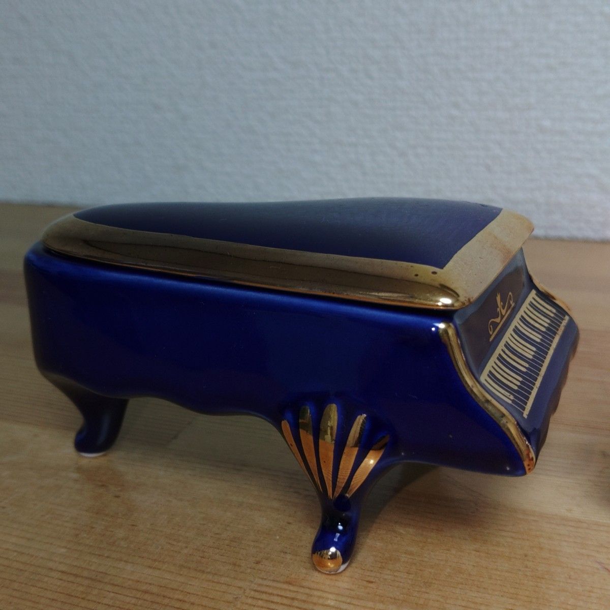 ドリーズ ラビット 音楽隊 ウサギのオーケストラ ピアノ （小物入れ）陶磁器