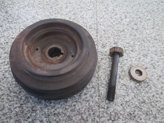 GF31, Leopard,VG20E, crankshaft pulley crank pulley *