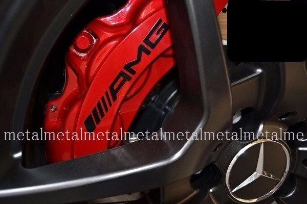 即納 AMG ロゴ 耐熱 ブレーキ キャリパー デカール ステッカー 4枚セット ブラック_施工イメージ