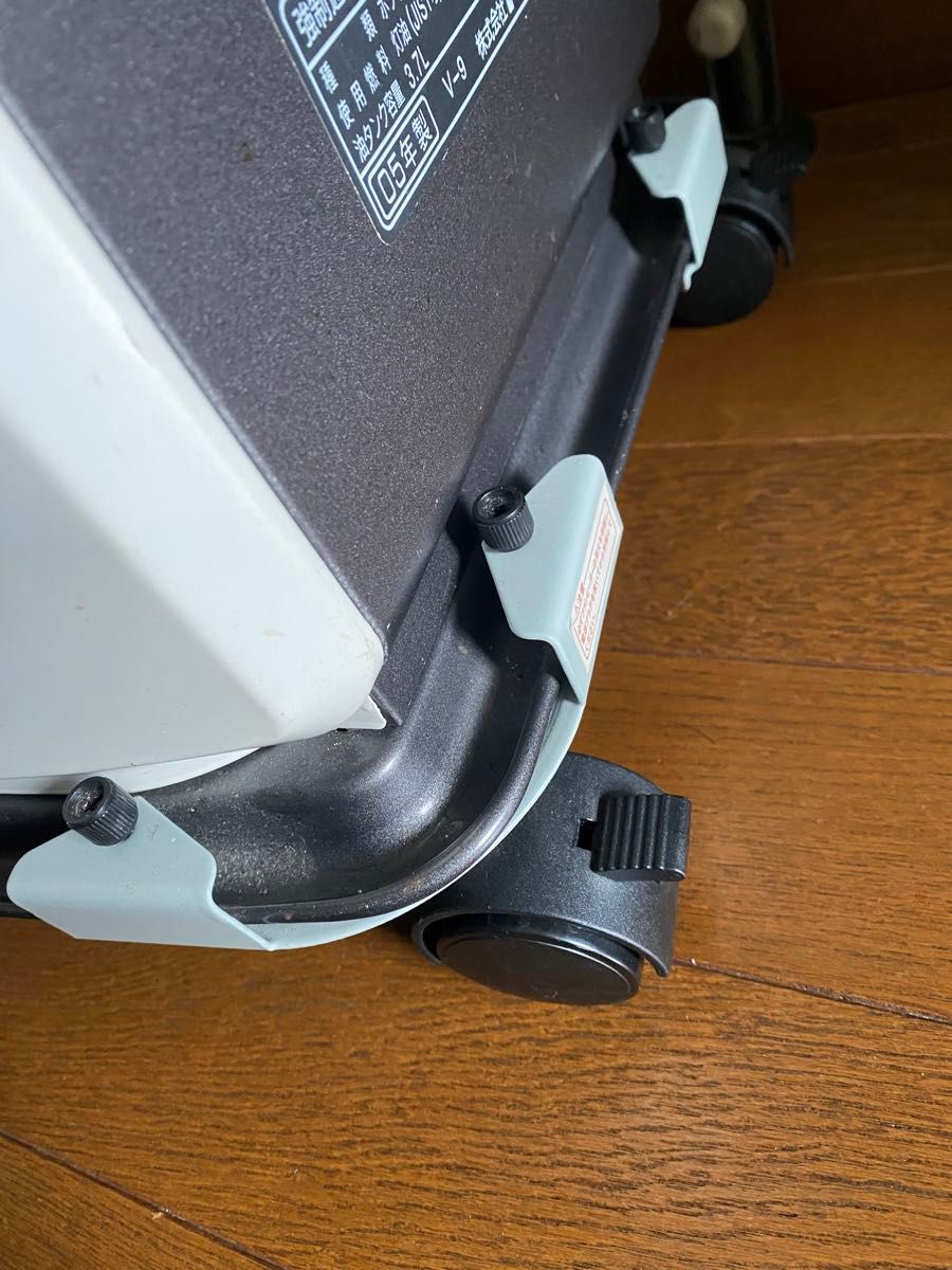 トヨトミ LC-M295 石油ファンヒーター 2006年製石油ファン トヨトミ LC-M295 石油ファンヒーター 2006年製石油ファン
