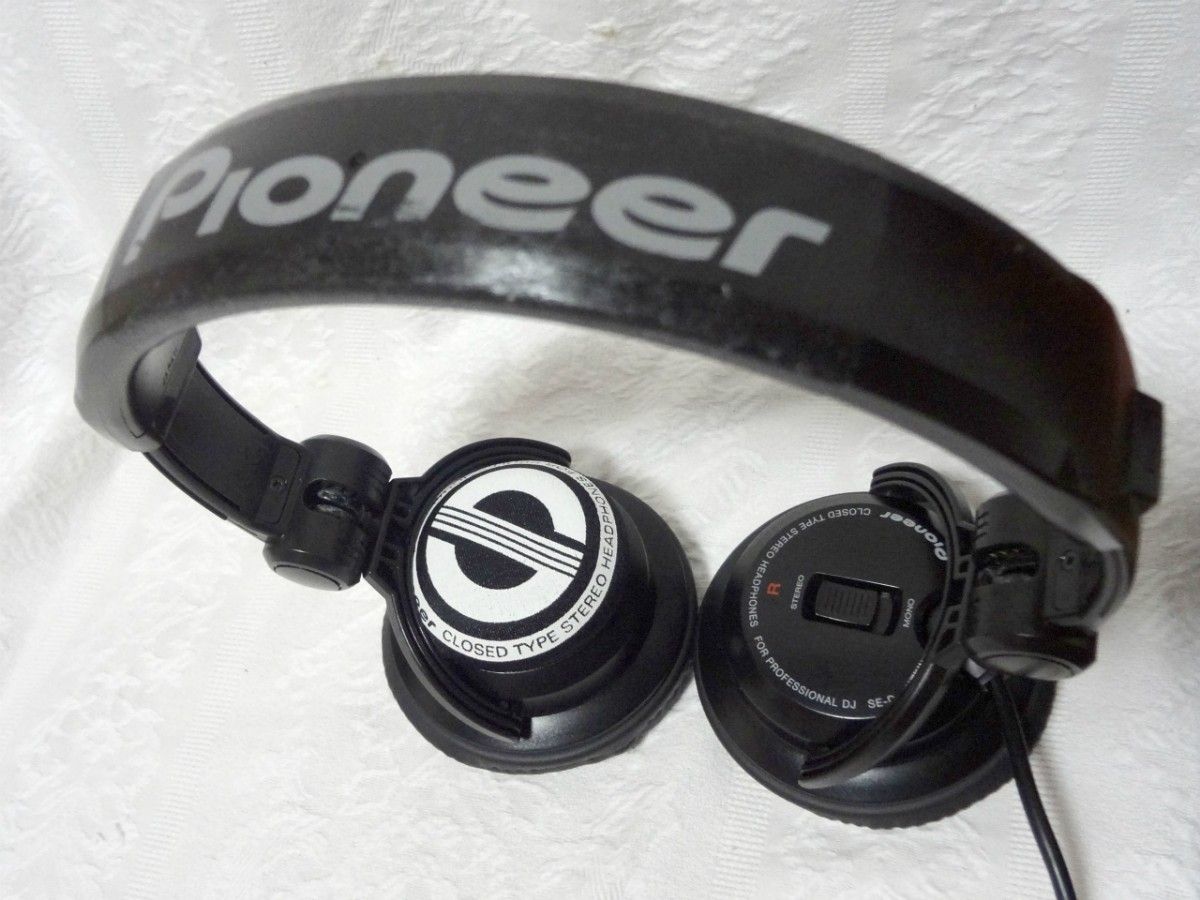 ◆PIONEER SE-DJ5000 ★ケース・付属品セット ◆DJヘッドフォン パイオニア