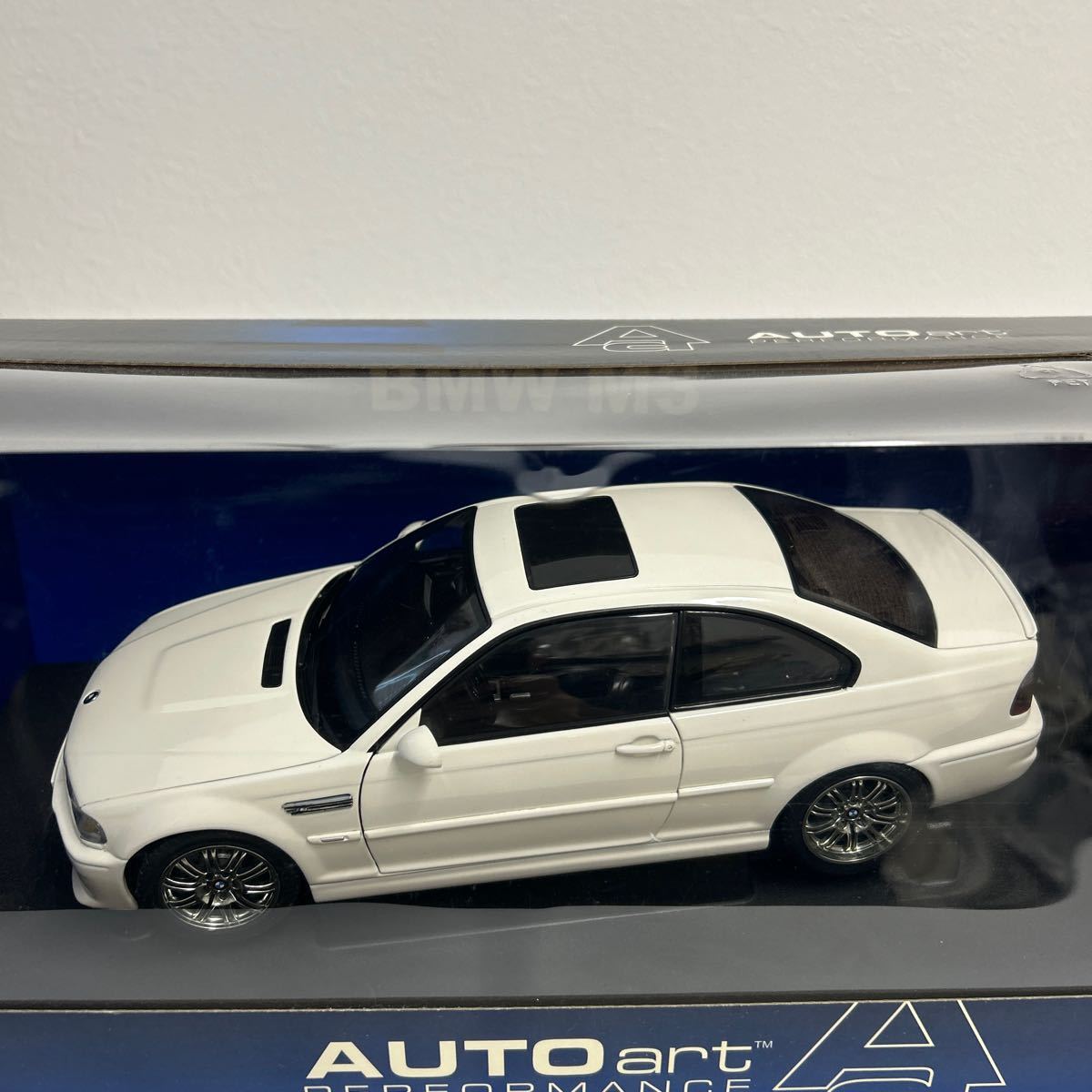 AUTOart 1/18 BMW M3 COUPE 2001 E46 Alpine White オートアート 3シリーズ クーペ アルピンホワイト Aa ミニカー モデルカー_画像5