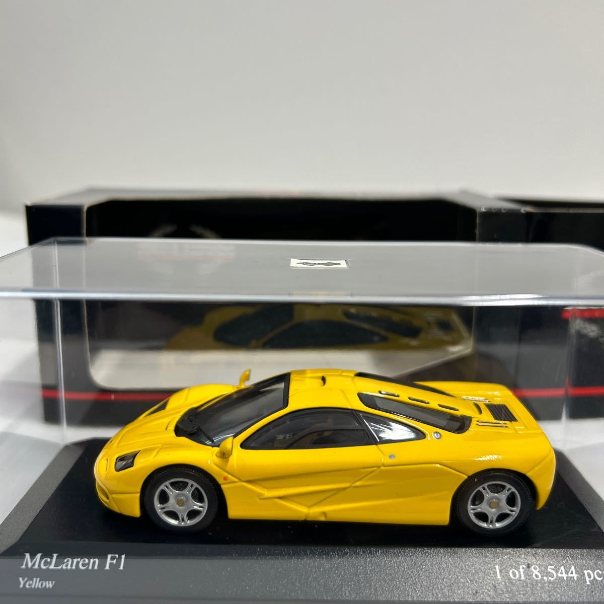 MINICHAMPS 1/43 McLaren F1 Yellow ミニチャンプス マクラーレン イエロー ミニカー モデルカー_画像3