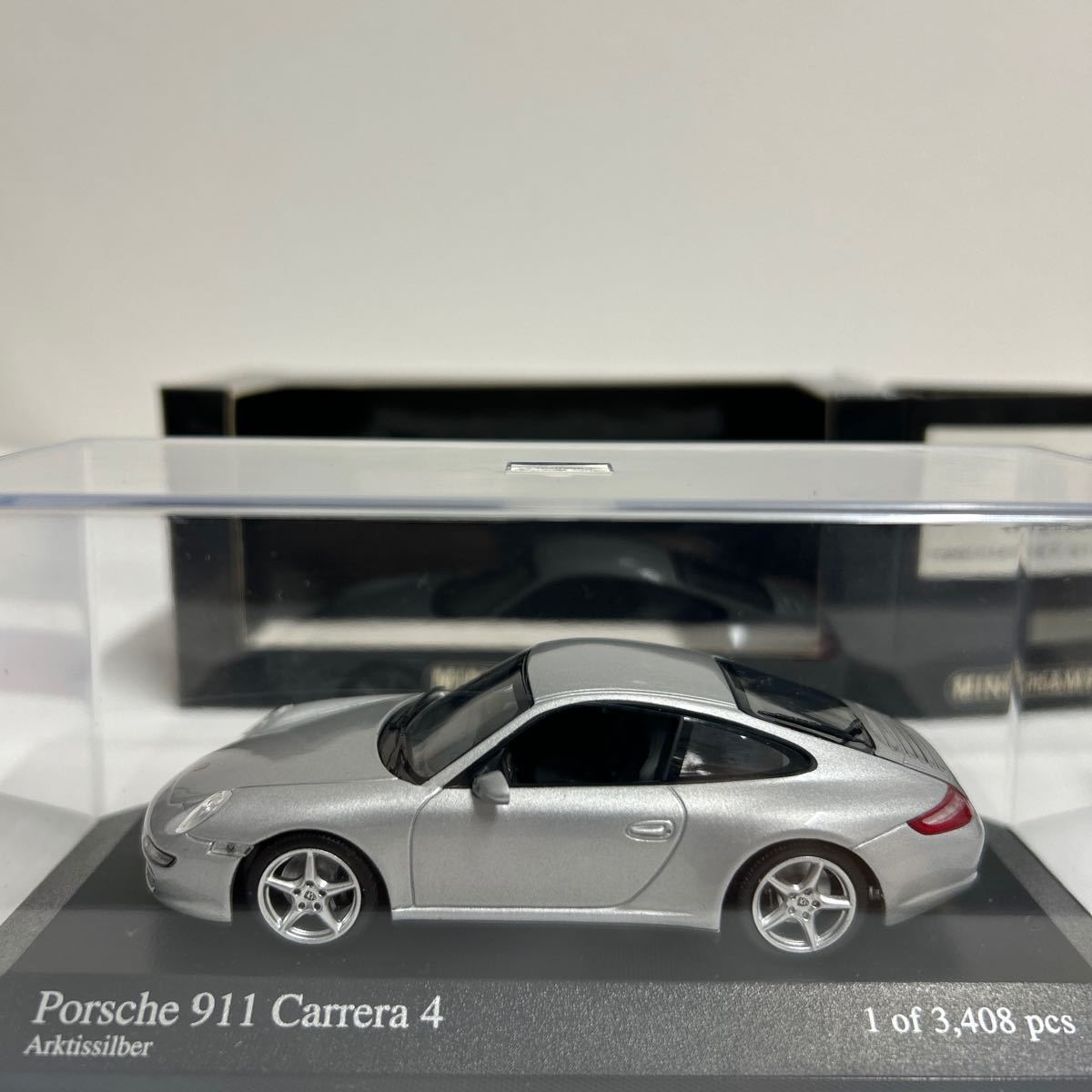 MINICHAMPS 1/43 PORSCHE 911 Carrera 4 Silver 2005 ミニチャンプス ポルシェ カレラ シルバー 997 ミニカー モデルカー_画像3