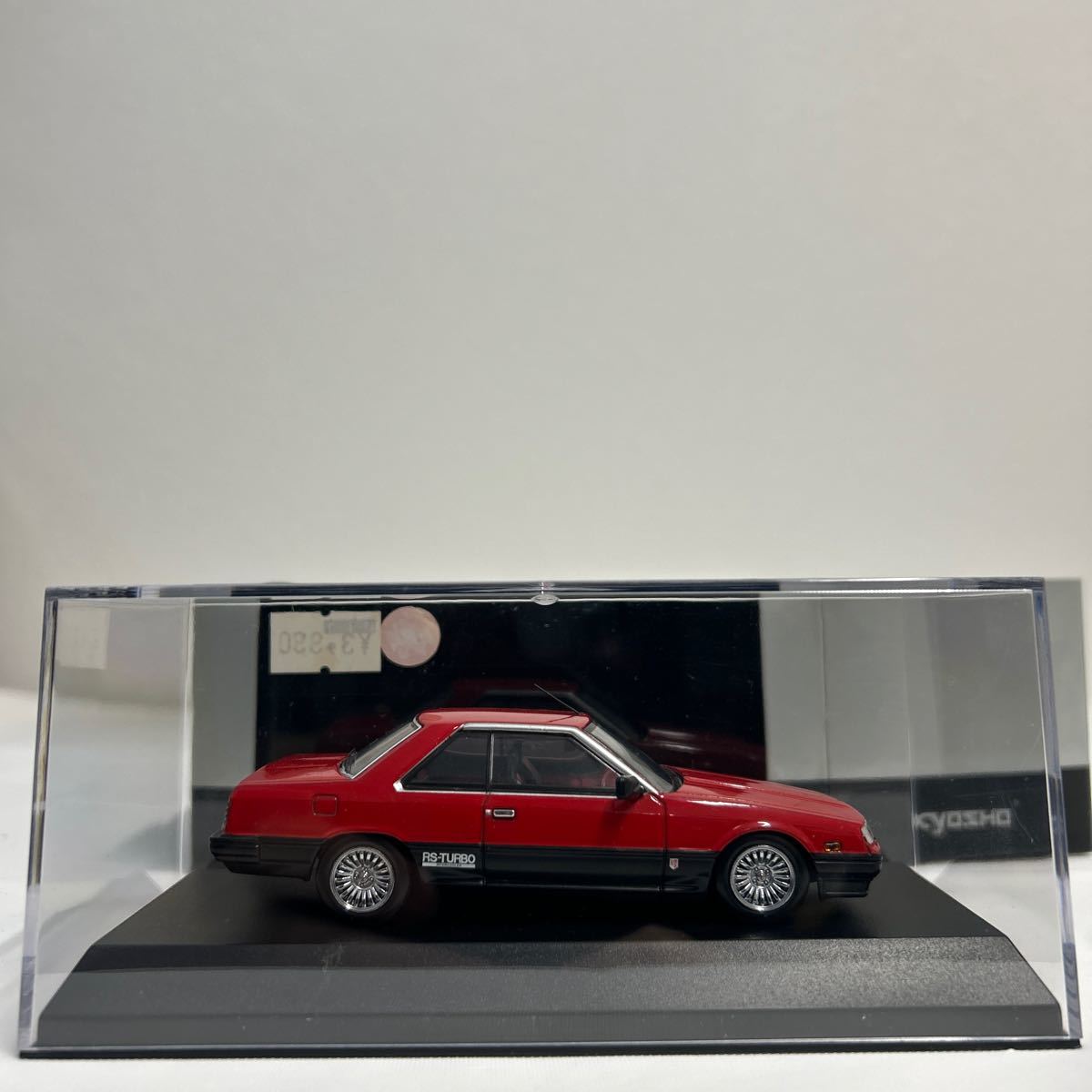 京商 1/43 NISSAN SKYLINE 2000 Turbo RS-X Red 日産スカイライン ターボ 鉄仮面 旧車 ミニカー モデルカー KDR30 R30_画像5