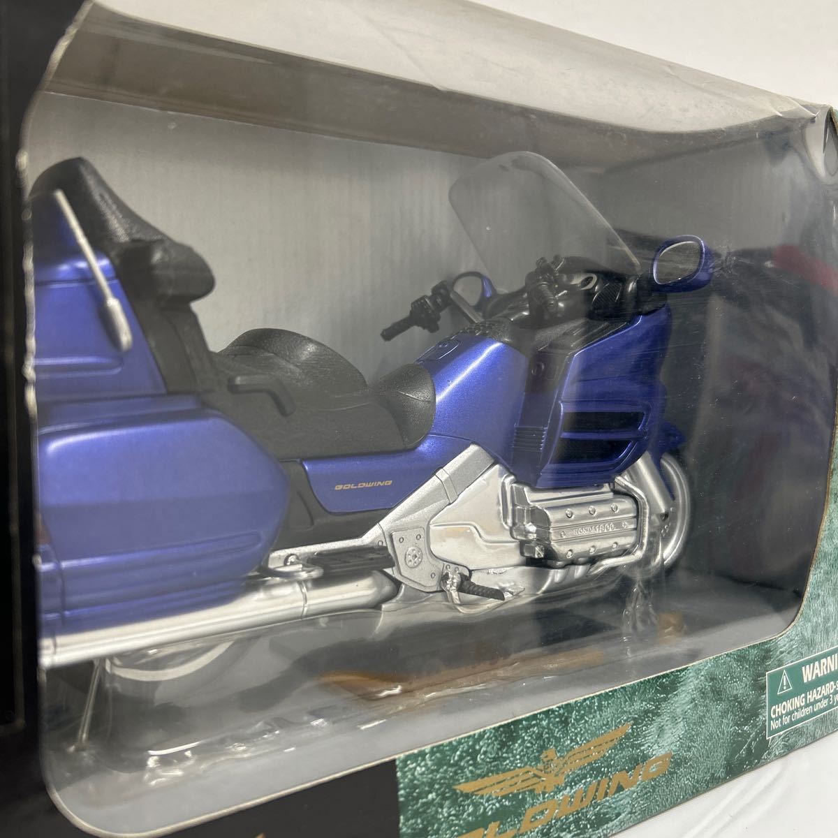 NewRay HONDA GOLDWING Blue ニューレイ ホンダ ゴールドウイング ロードライダーコレクション バイク完成品ミニカー モデルカー 1/12 1/10_画像5