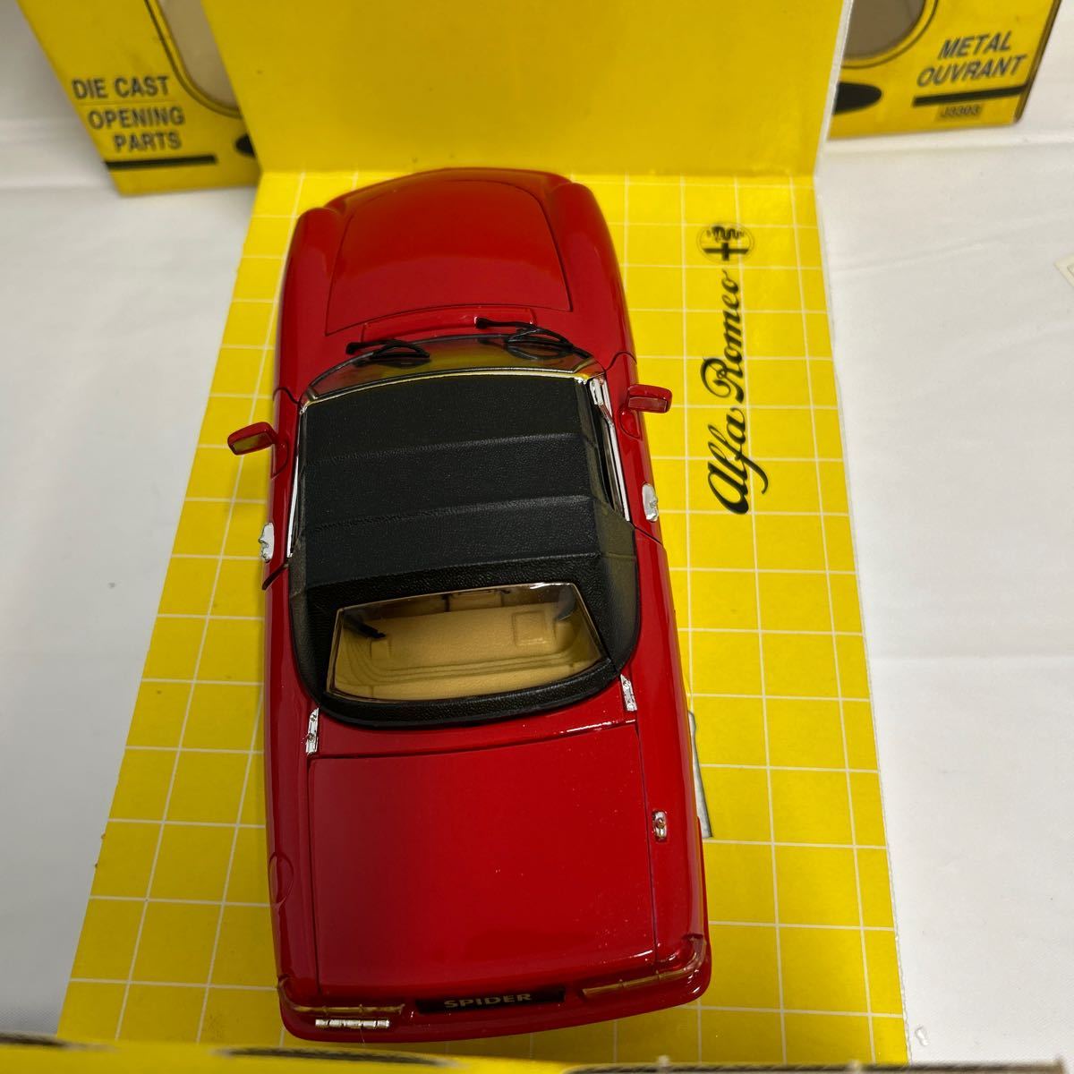 Jouef evolution 1/18 Alfa Romeo Spider Red 京商 アルファロメオ スパイダー レッド ピニンファリーナ ミニカー モデルカー_画像7