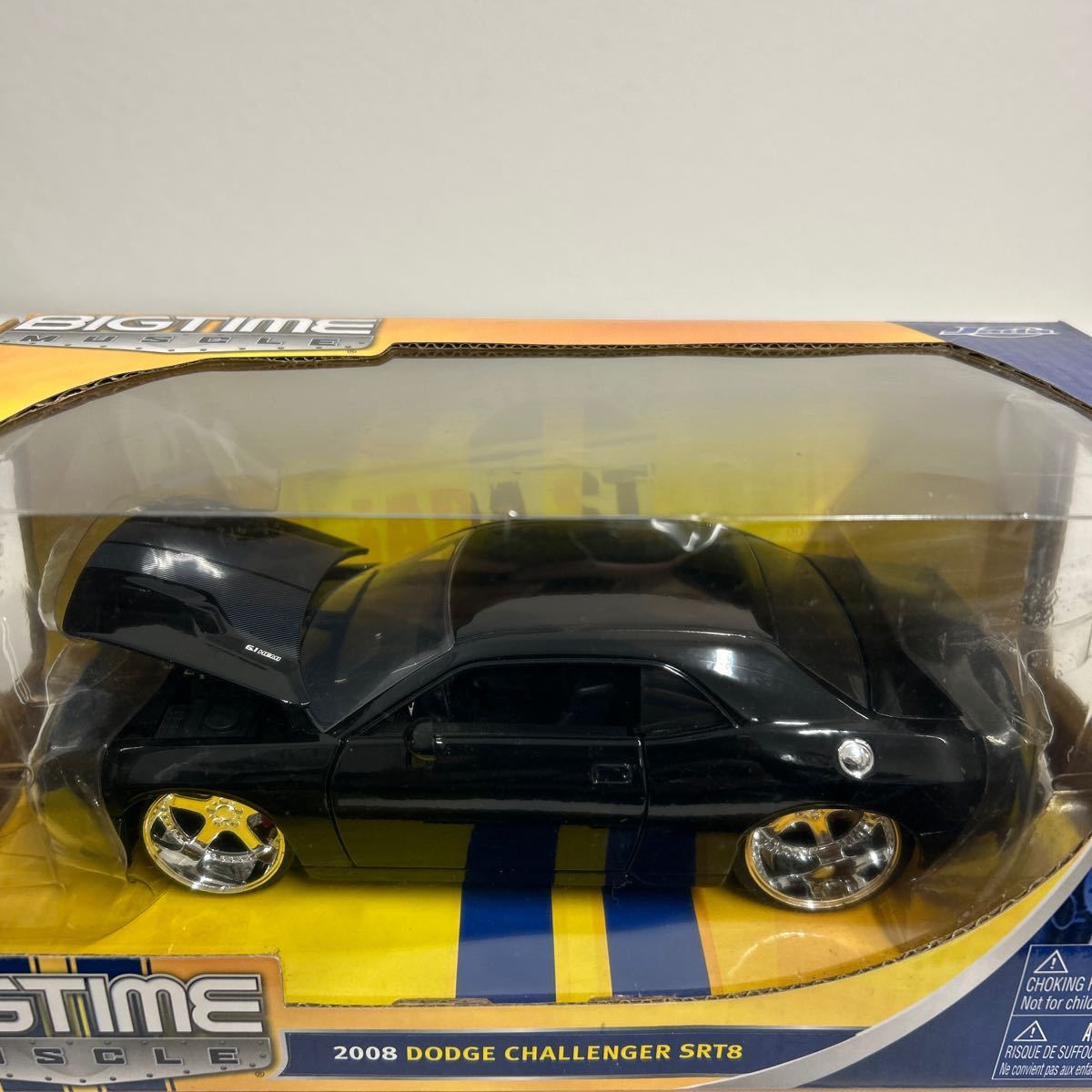 Jada toys BIGTIME MUSCLE 1/24 DODGE CHALLENGER SRT8 6.1 HEMI 2008 ダッジ チャレンジャー カスタム 完成品ミニカー モデルカー_画像4