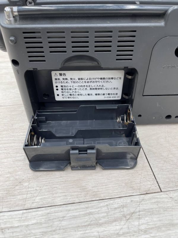 SONY TV/FM/AM 3バンド ラジオ ICF-A55V 動作確認済 ACコード ワンタッチ選局 イヤホン ポータブルラジオ ソニー レトロ調 即日発送_画像8