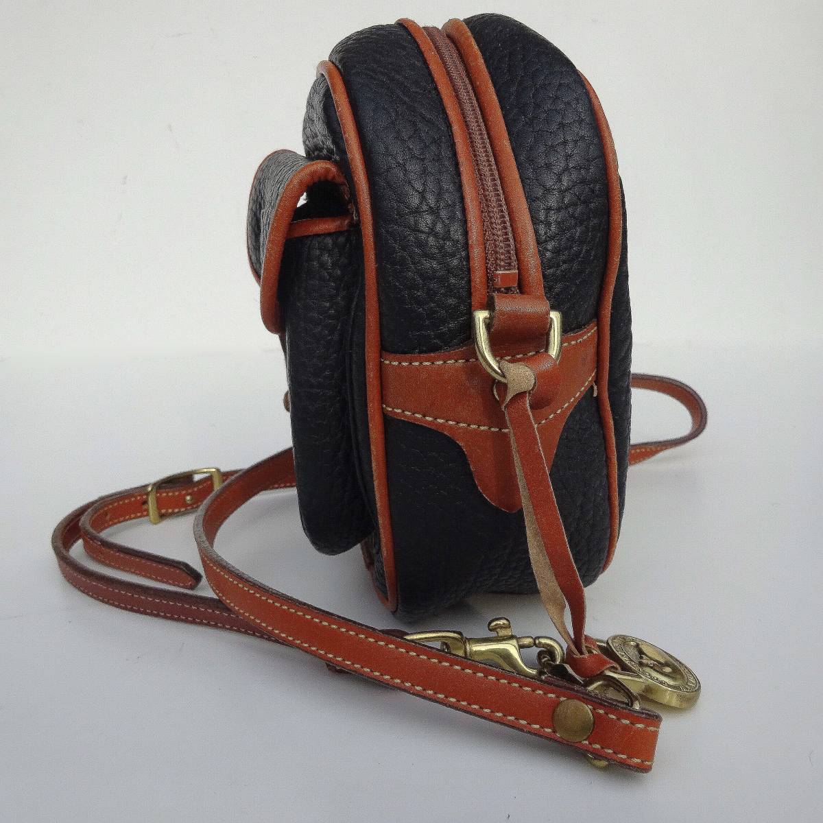 USA製ドゥーニーアンドバーク DOONEY&BOURKE ミニショルダーバッグ レザー 黒×ブラウン ストラップ着脱可 バッグ ポシェット ポーチ_画像6