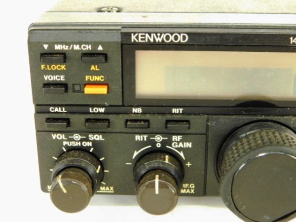 H807★KENWOOD TR-751 無線機 トランシーバー 144MHz ALL MODE TRANSCEIVER 未確認ジャンク★送料690円〜_画像2